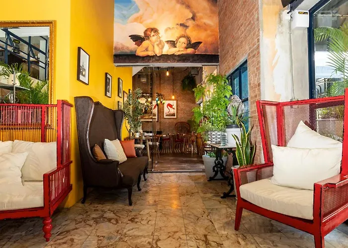 Voyage Boutique Pensión 3*